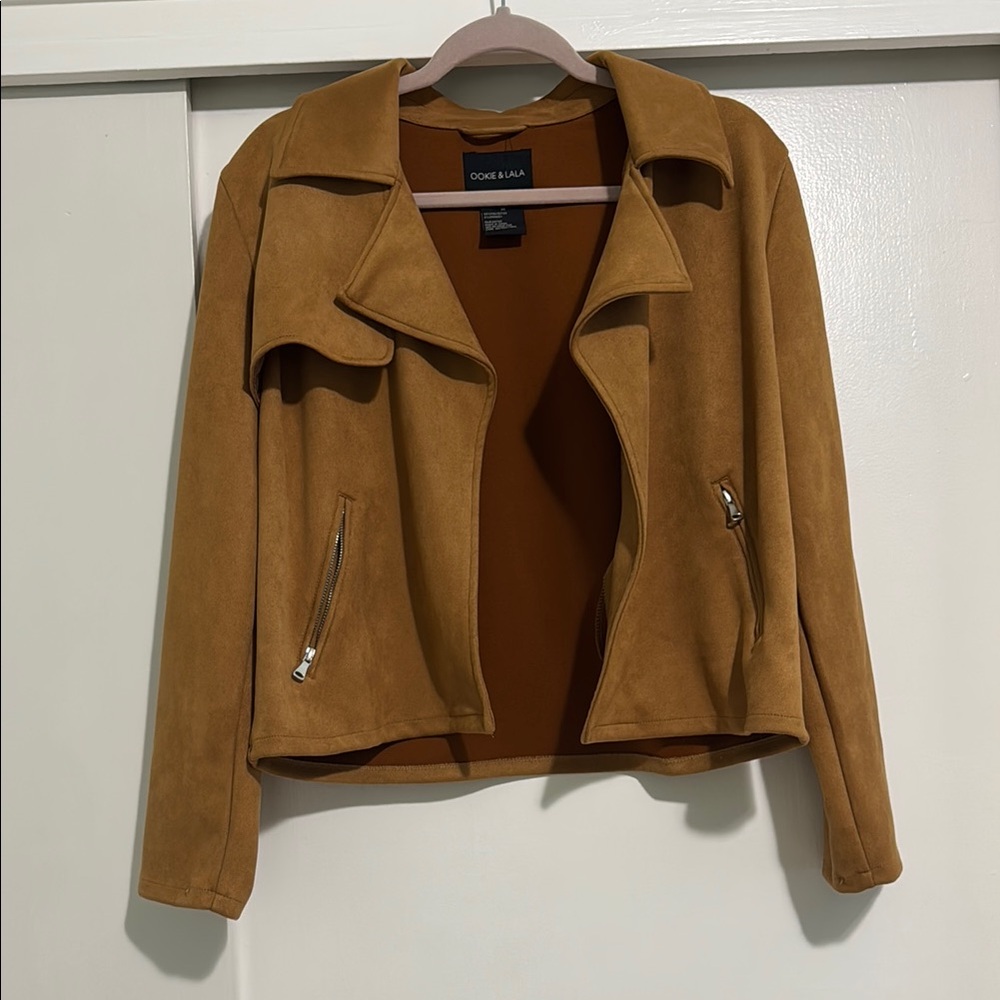 Women's Tan Leather Jacket